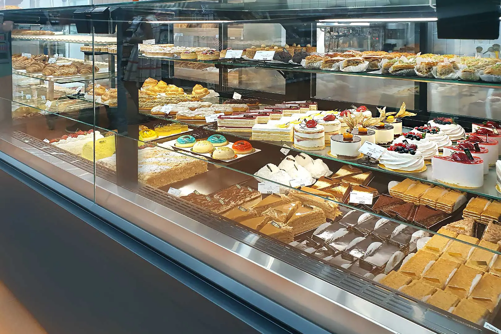 vitrine patisserie réfrigérée